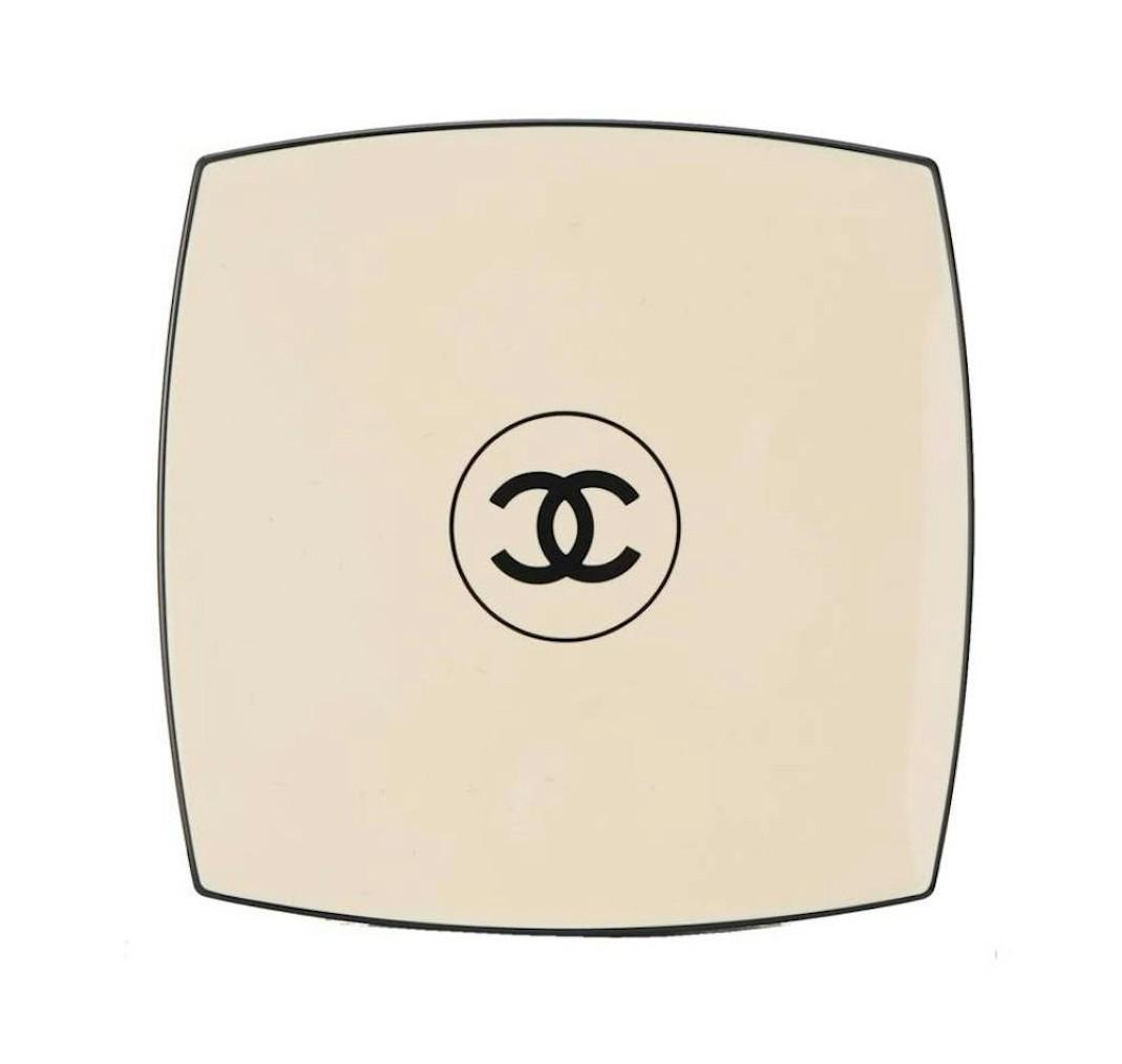 Chanel Les Beiges Healthy Glow Natural Eyeshadow Palette 4.5g - Warm